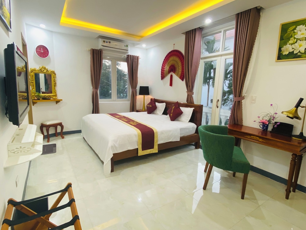 Classic Double Room