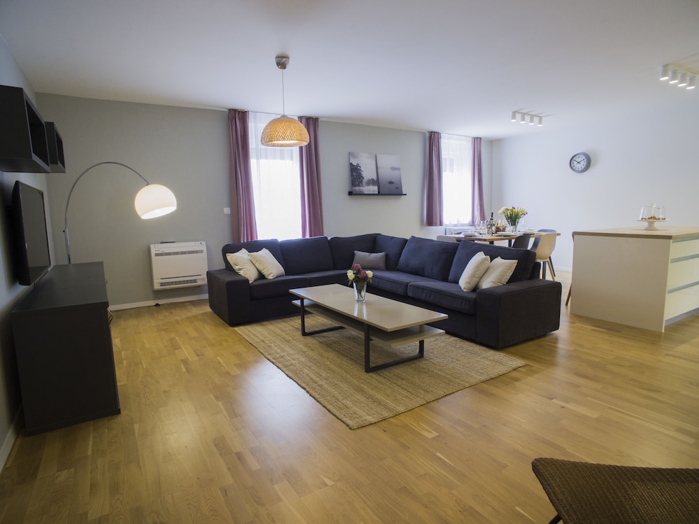Exclusive Apartment, City View