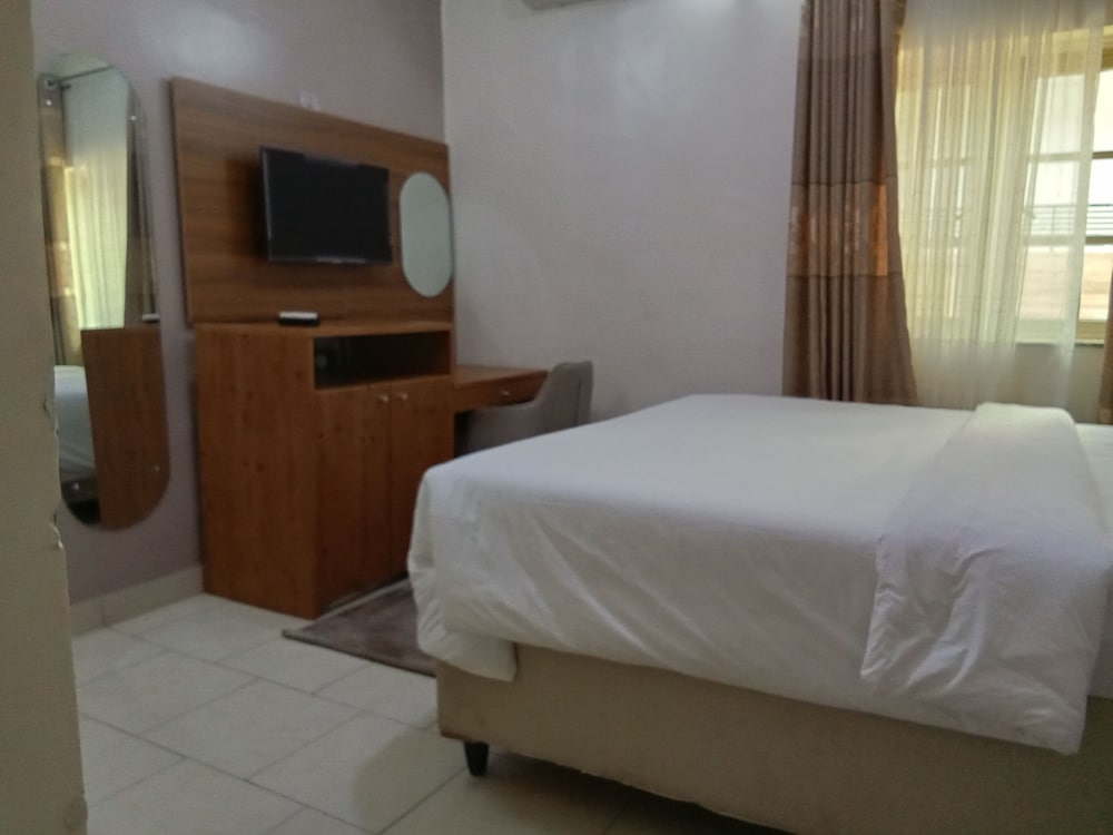 Basic Room - Photo 4