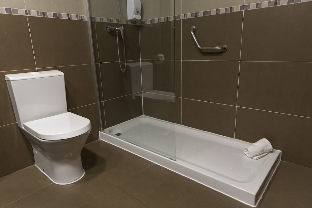 Triple Room - Photo 5