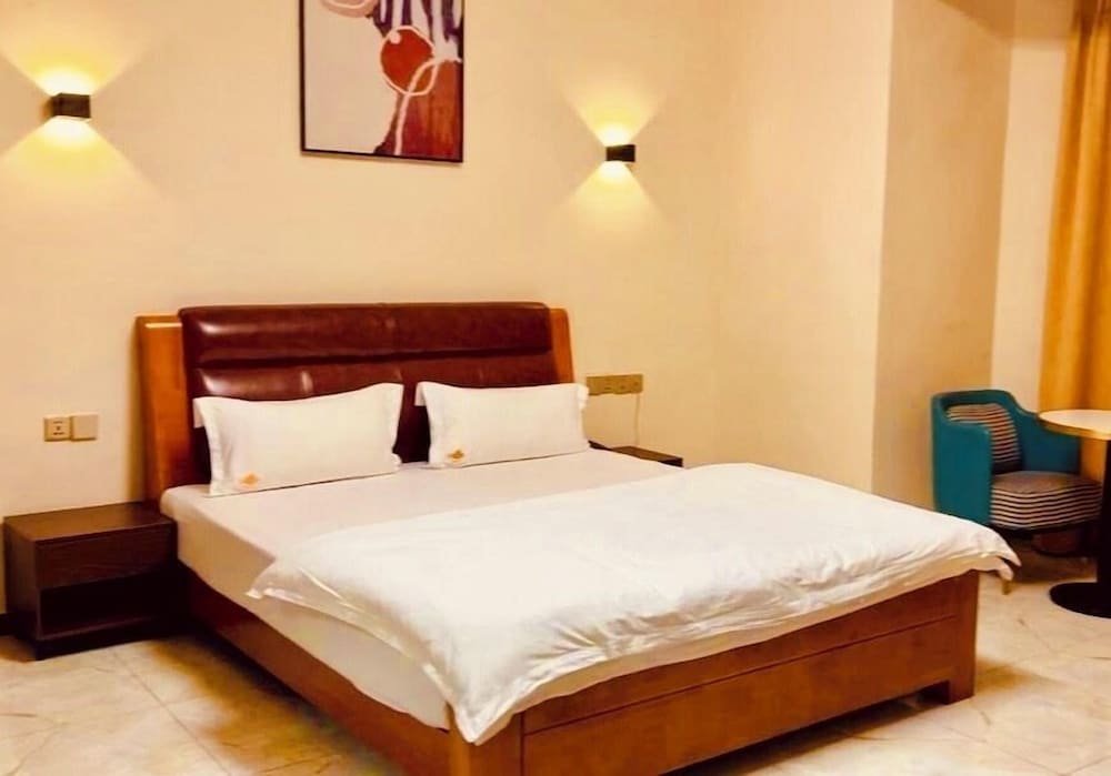 Deluxe Single Room
