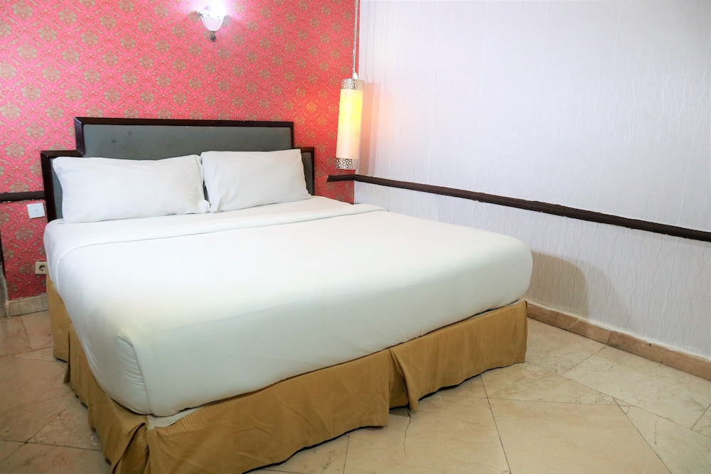 Superior Room, 1 King Bed - Photo 10