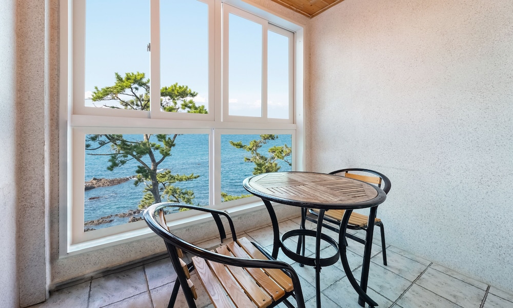 Ocean View Spa B6 photo 2