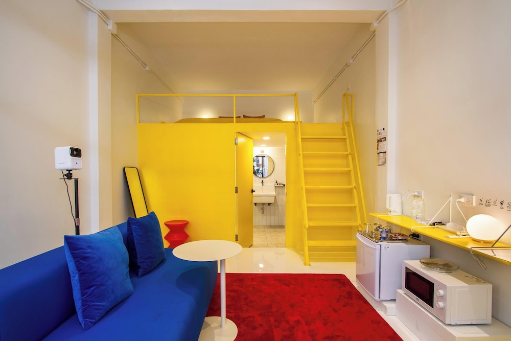 Deluxe Duplex King room (Stair in unit) photo 2