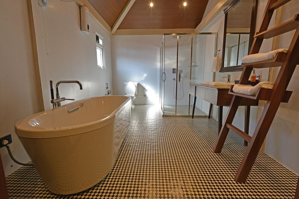Business Bungalow, 1 Double Bed photo 2
