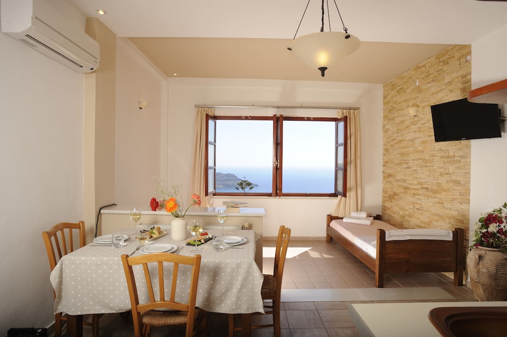 Suite, 1 Bedroom, Sea View photo 3