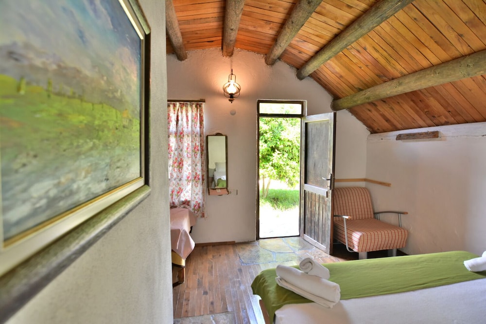 Bungalow photo 1