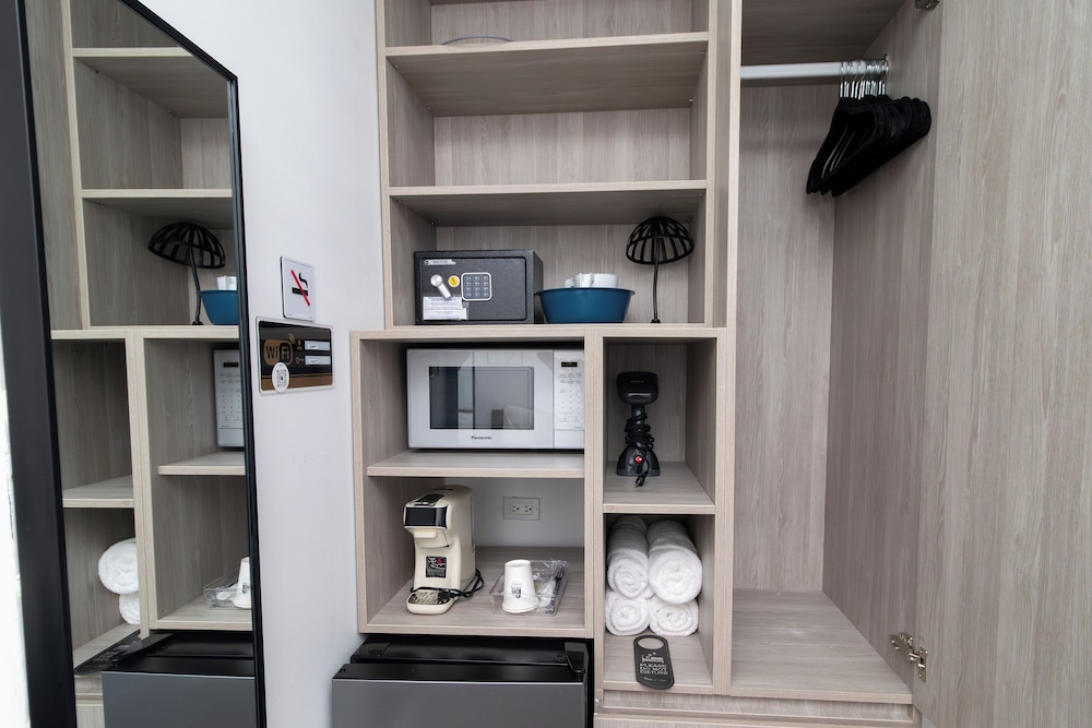 SUITE TROY photo 2