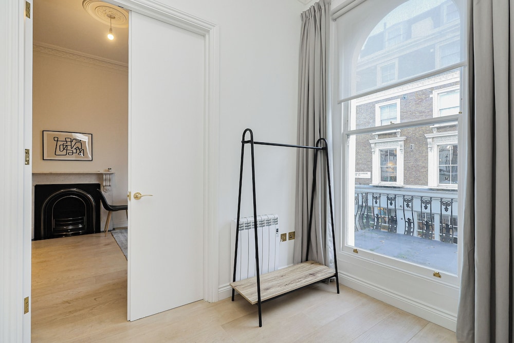 Executive Apartment photo 2