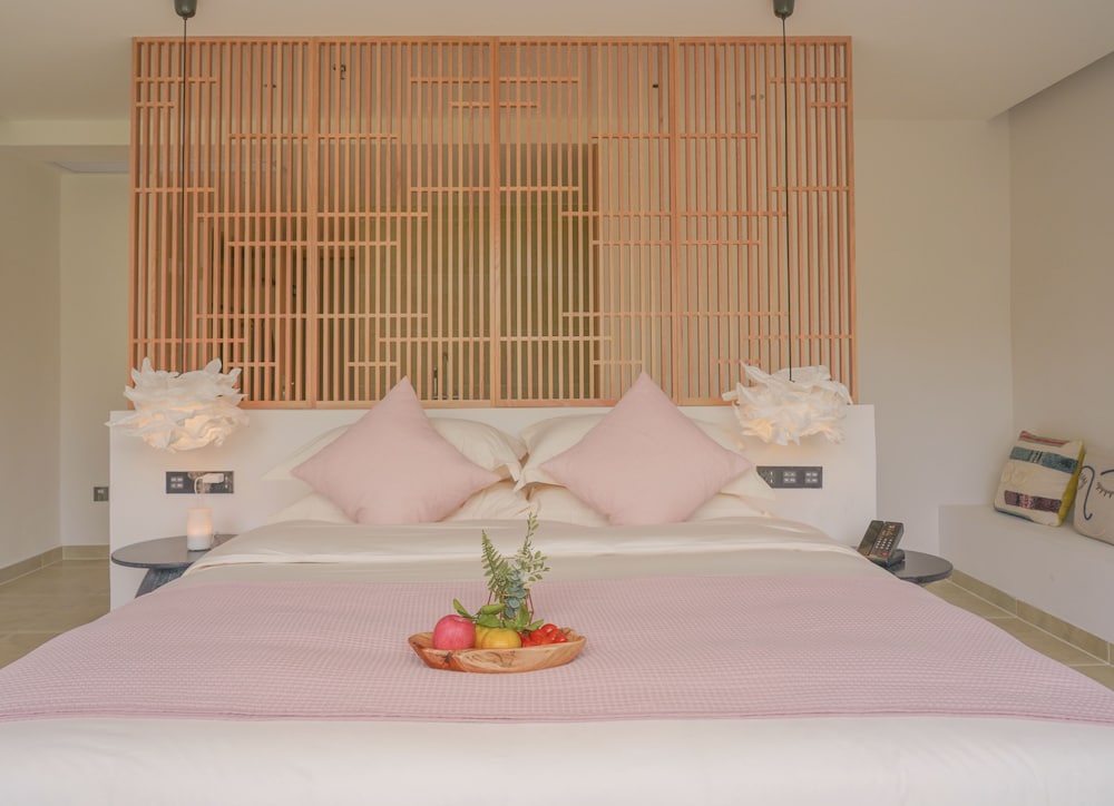 Deluxe Double Room, Bathtub photo 1