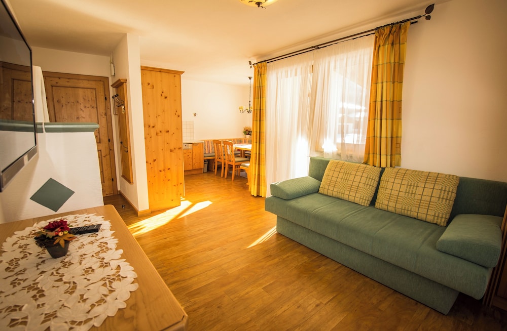 Comfort Apartment photo 1