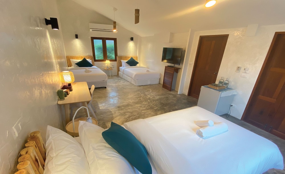 Family Triple Room photo 3