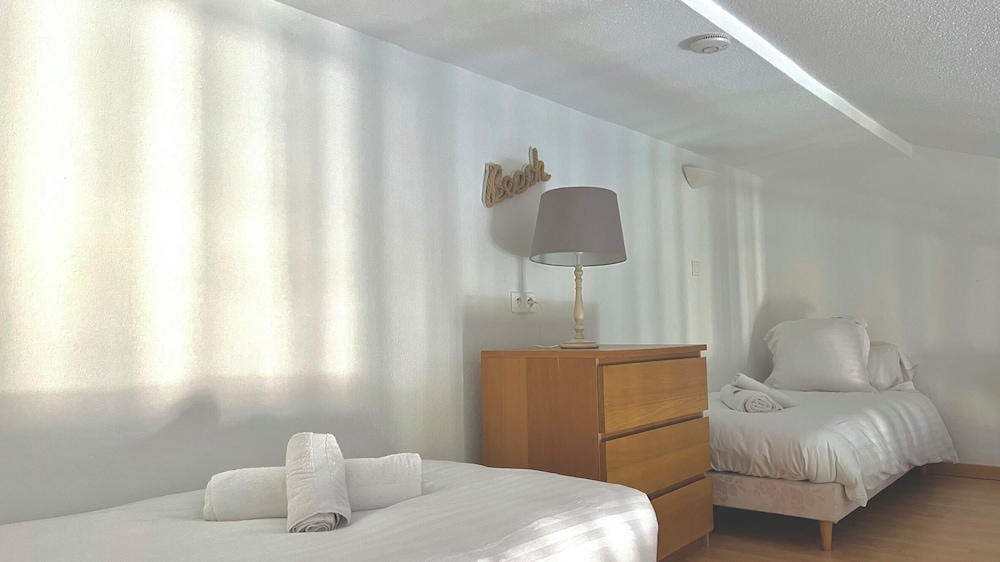 Standard Apartment, 2 Bedrooms, Balcony, Sea View photo 2