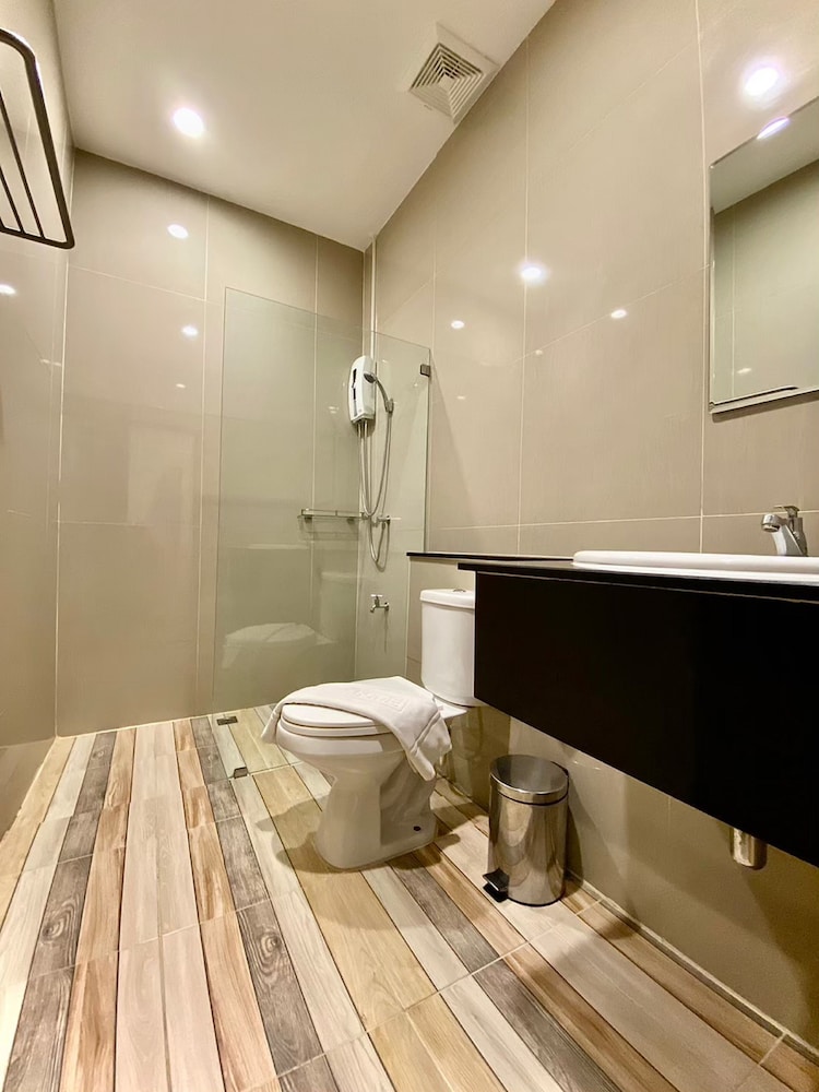 Deluxe Twin Room - Photo 7