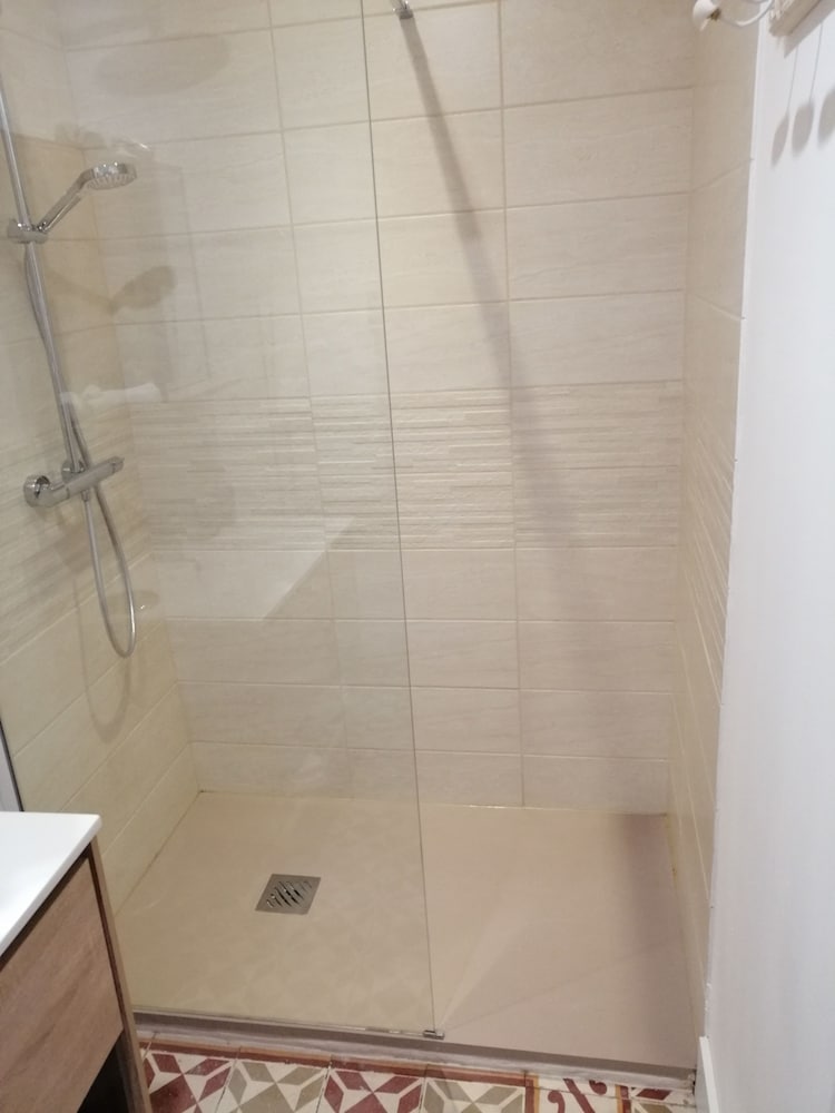 Romantic Suite, Private Bathroom, Park View (Amoureuse) photo 2