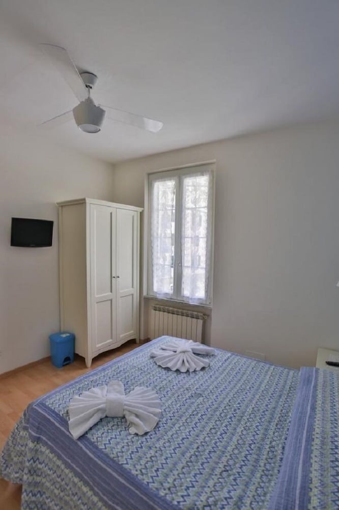 Family Suite (Blu) photo 2