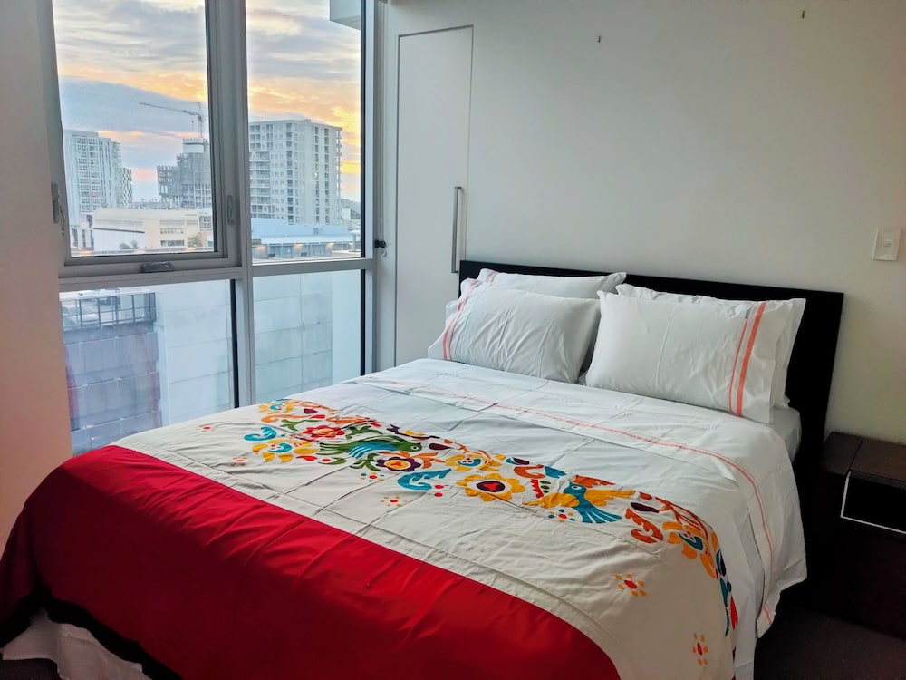 Luxury Apartment, Balcony, Ocean View photo 3