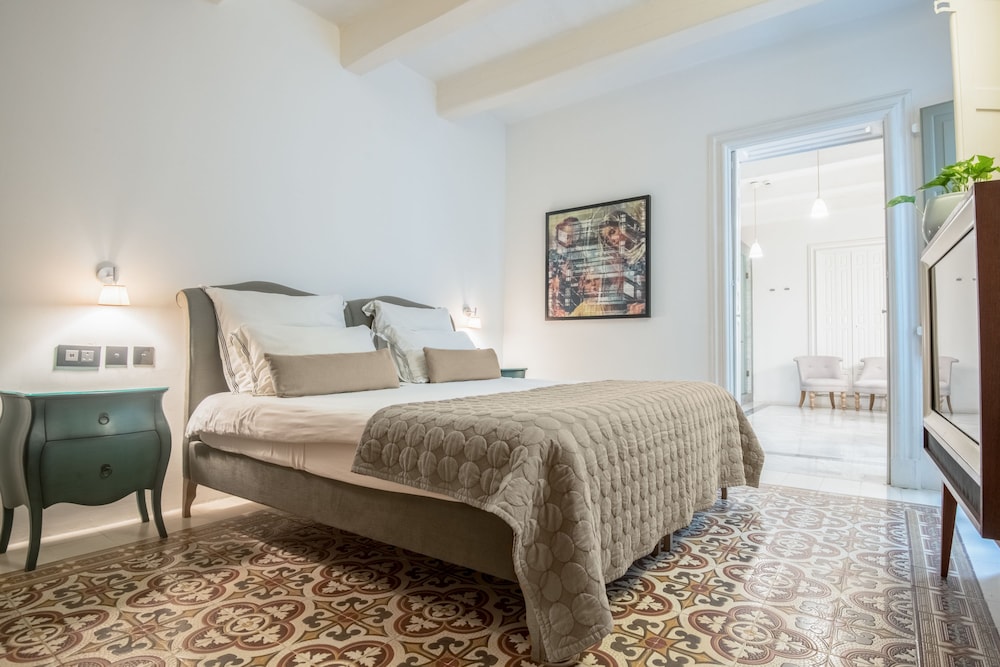 Suite 2 - Twin Deluxe Suite