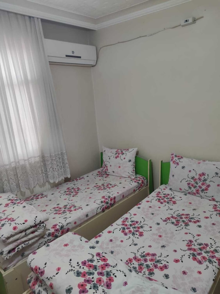 Basic Room, Smoking photo 1