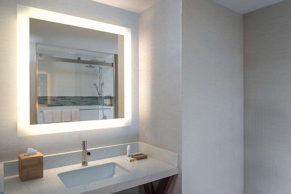 Standard Room, 2 Double Beds (Walk-In Shower)