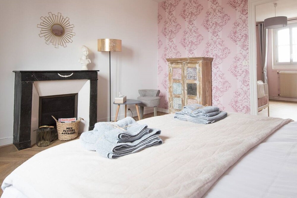 Romantic Suite, Garden View photo 1