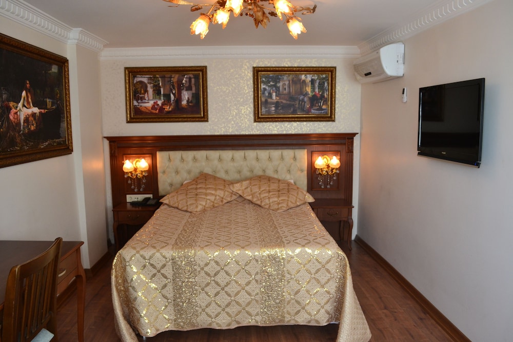 Deluxe Suite, Sea View photo 2