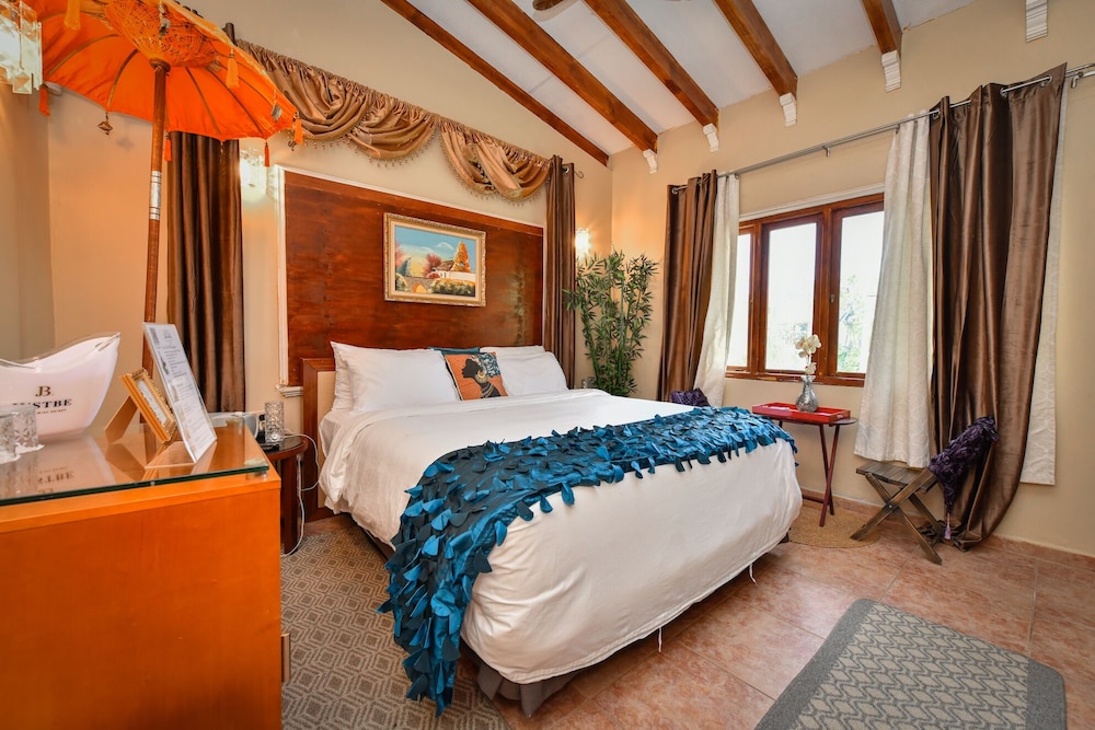 Family Double Room, 2 Bedrooms, Non Smoking, Private Bathroom photo 3