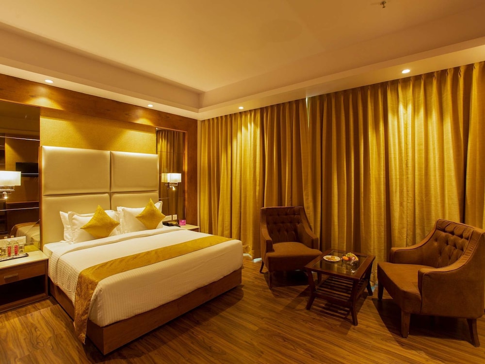 Premier Room, 1 Double Bed - Photo 25