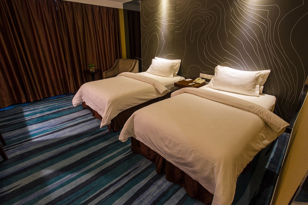 Twin Room (Super Sassy) photo 3