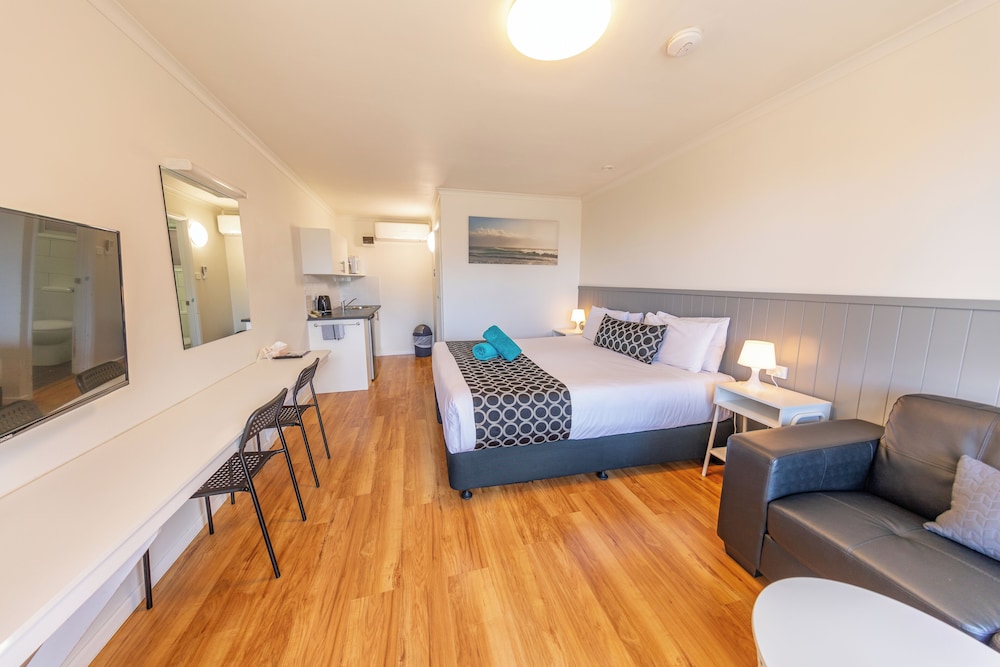 King Room, Kitchenette