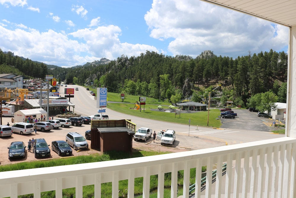 Standard Double Room, Balcony photo 3
