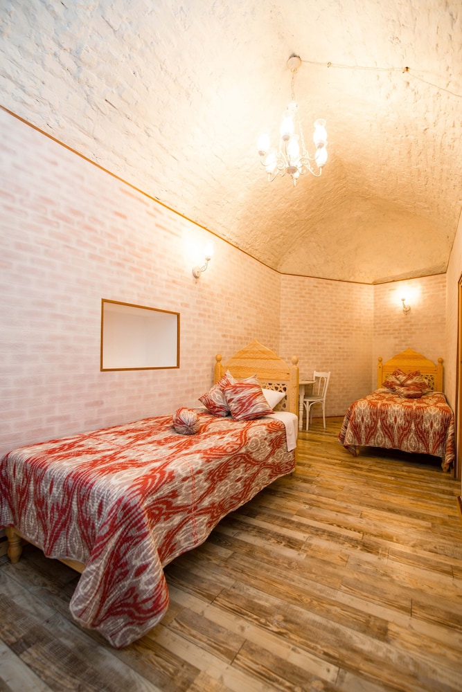 Design Twin Room