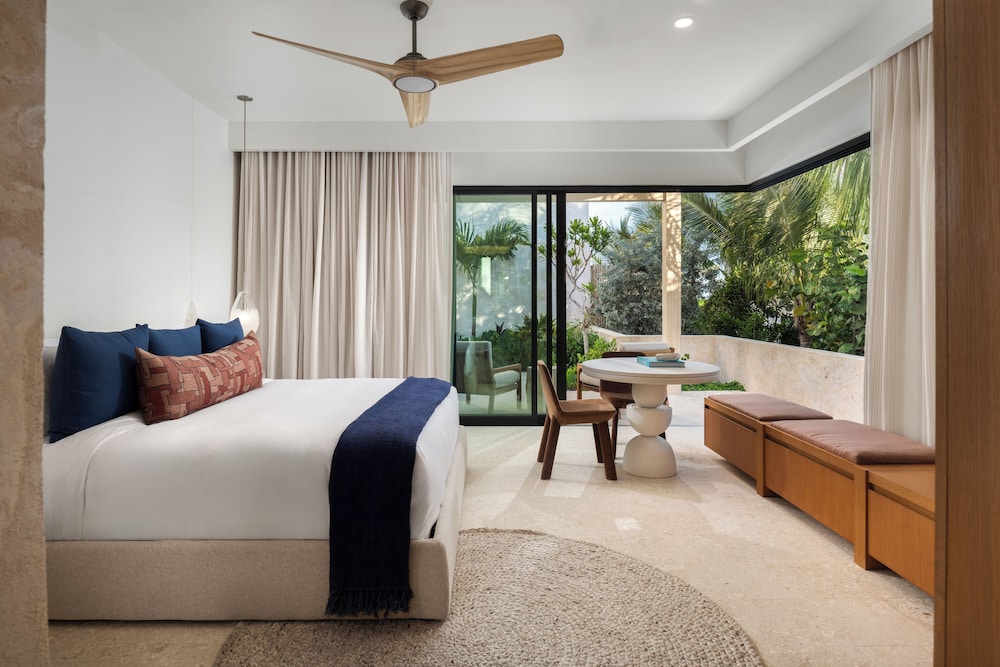 Luxury Room, 5 Bedrooms (Residence)