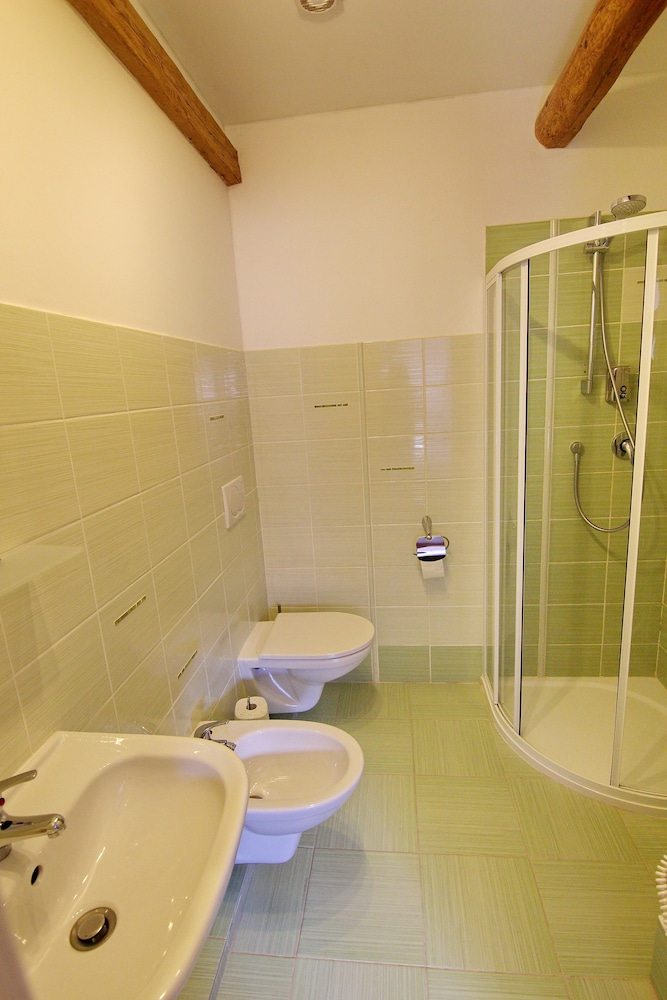 Double Or Twin Room photo 2