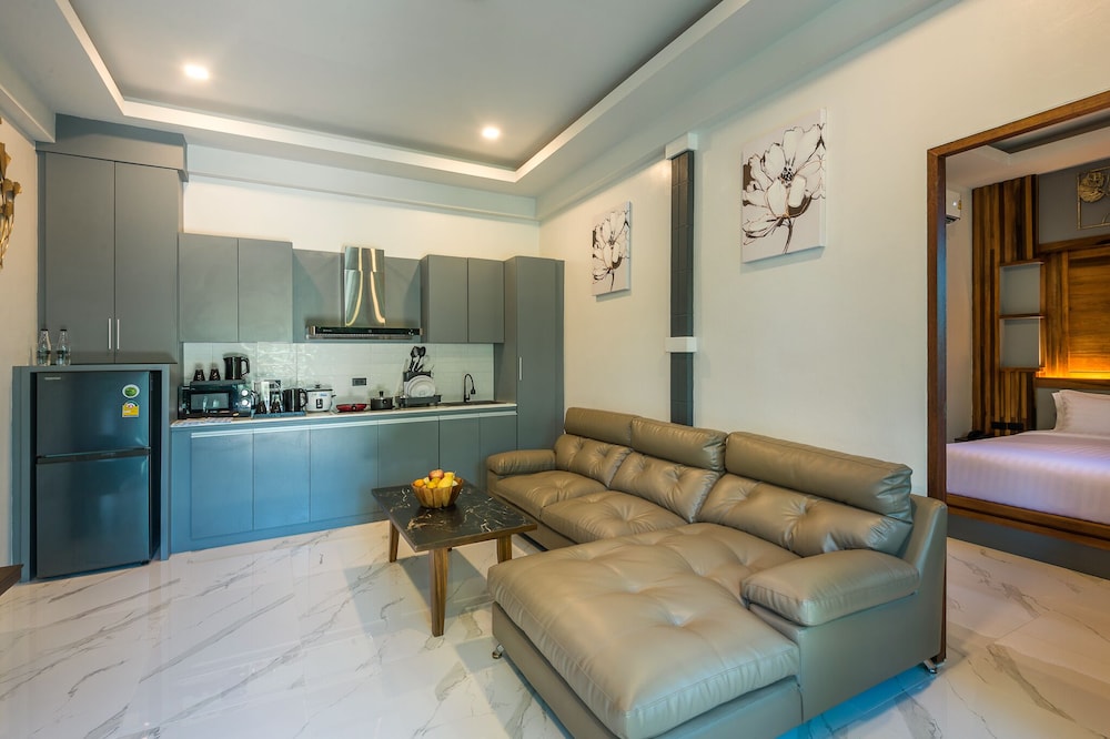 Two-Bedroom Villa - Photo 7