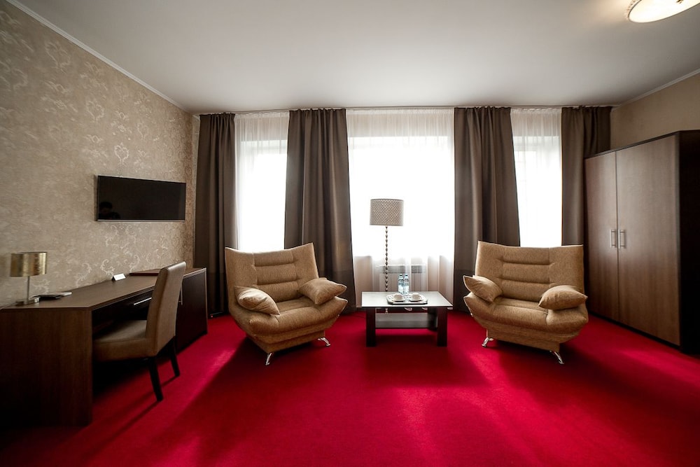 Standard Double or Twin Room photo 3