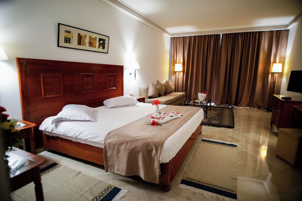 Triple Room - Photo 1