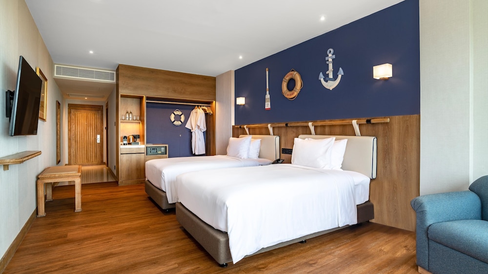 Deluxe Room, 2 Twin Beds - Photo 5