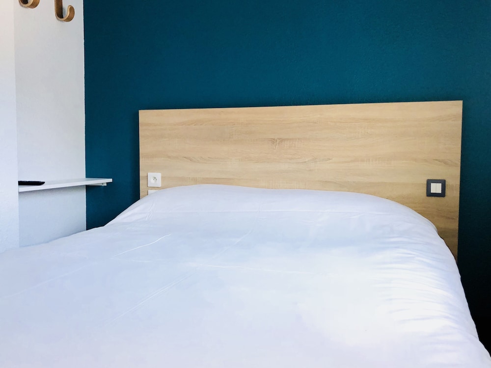 Room, 1 Double Bed, Private Bathroom (Cabrio) photo 2