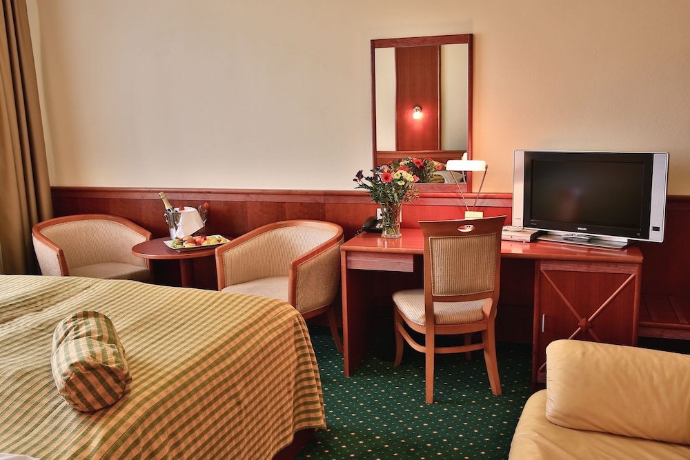 Standard Double Room - Photo 4