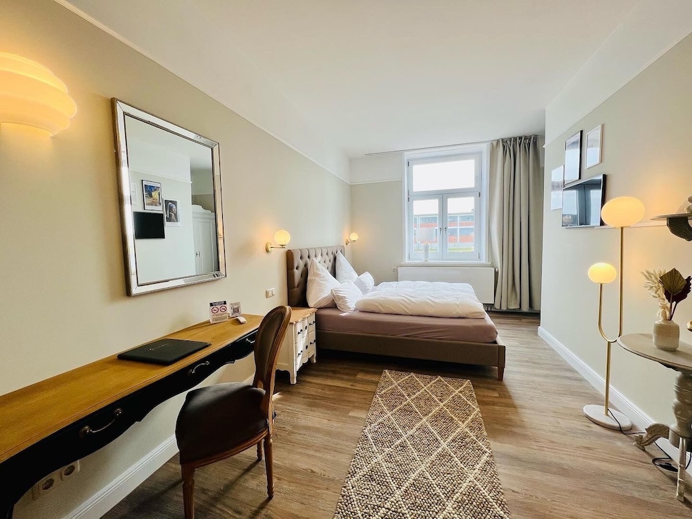 Room, 1 Queen Bed