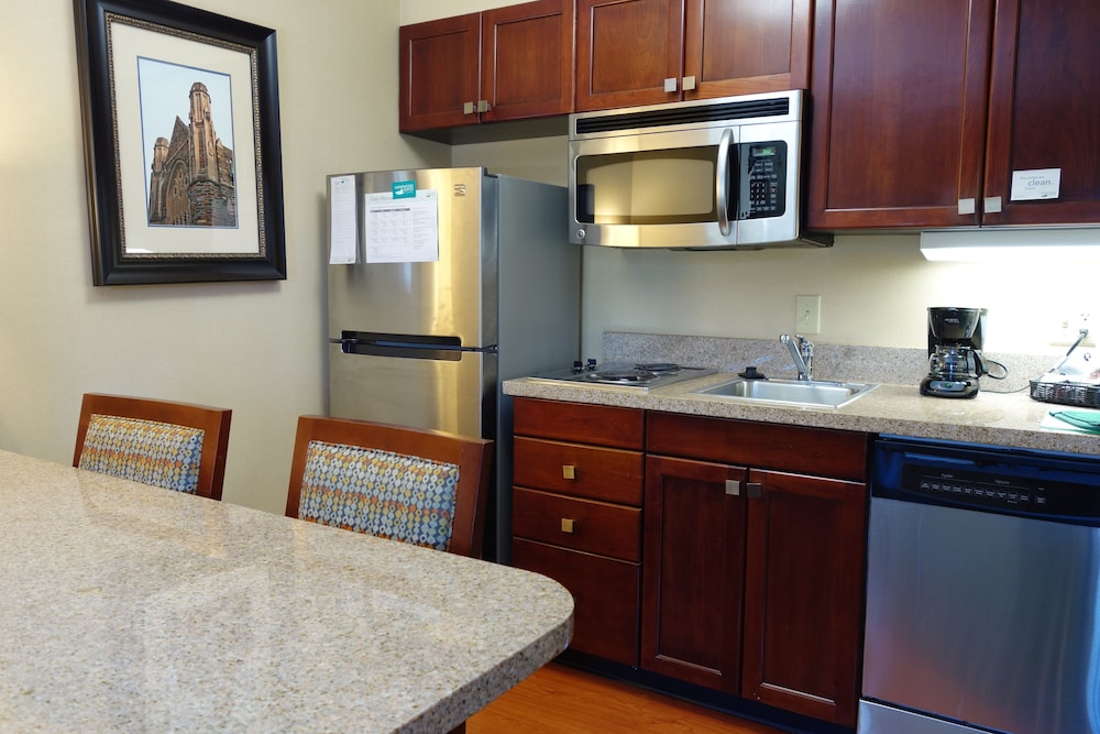Suite, 2 Double Beds - Photo 5