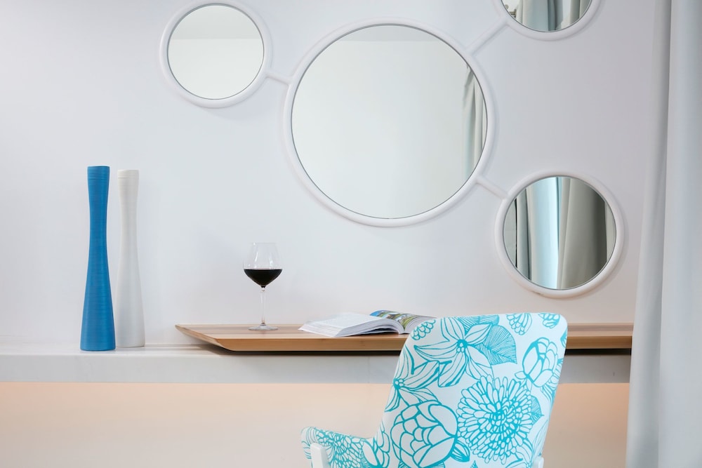 Suite, Pool Access, Sea View (Thalassa) - Photo 6