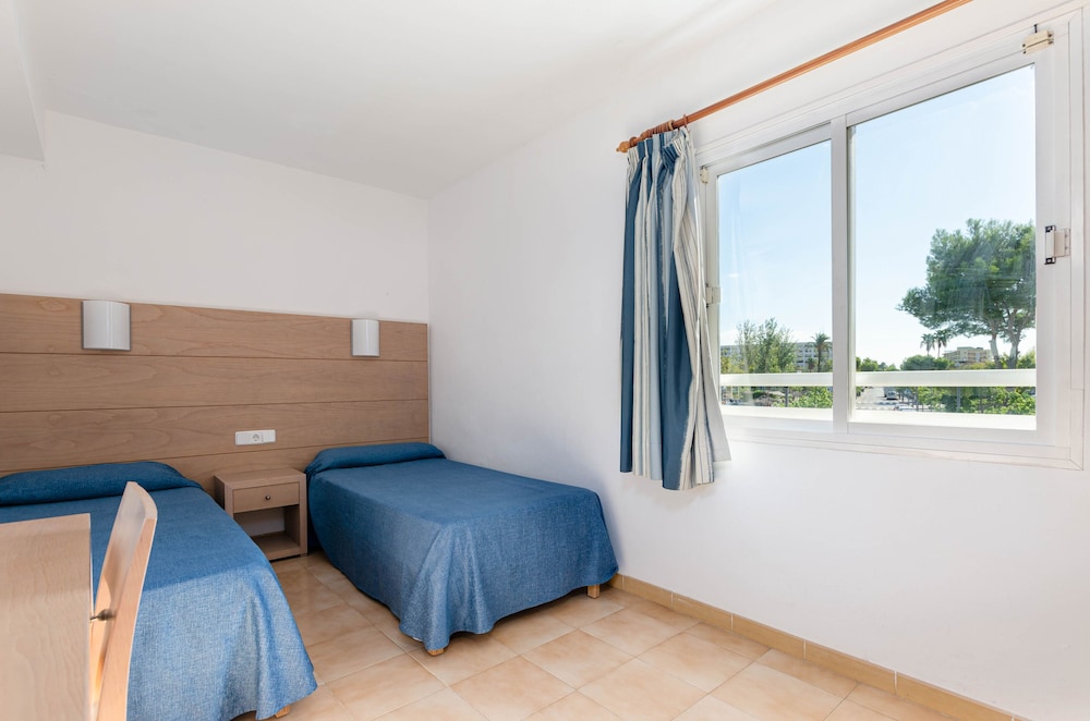 Family Apartment, 1 Bedroom, Balcony (4 people)