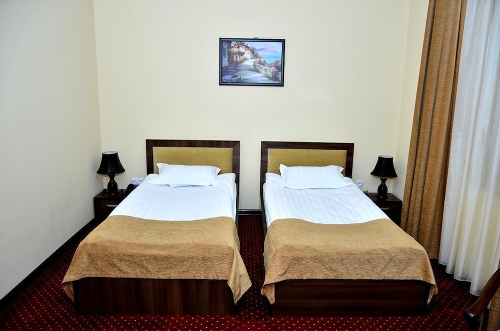 Classic Twin Room photo 1
