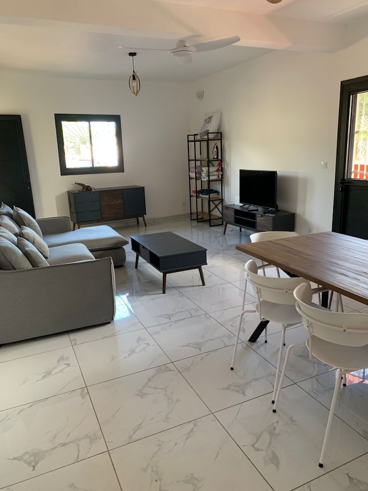 Deluxe Apartment, 2 Bedrooms, City View