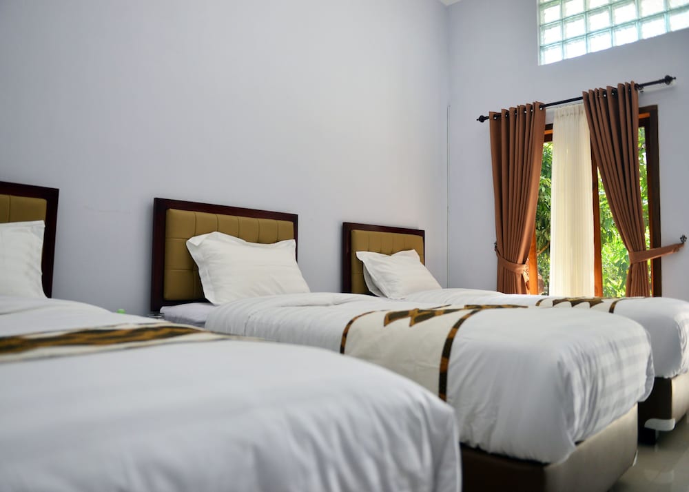 Superior Triple Room photo 1