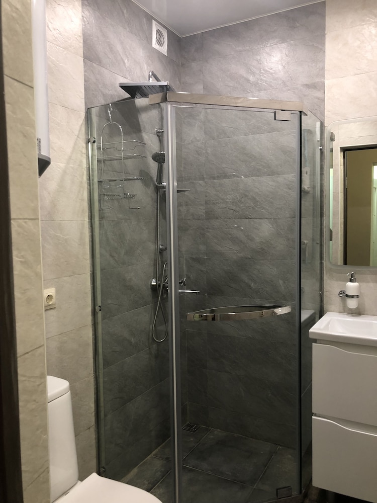 Quadruple Room, Private Bathroom photo 3