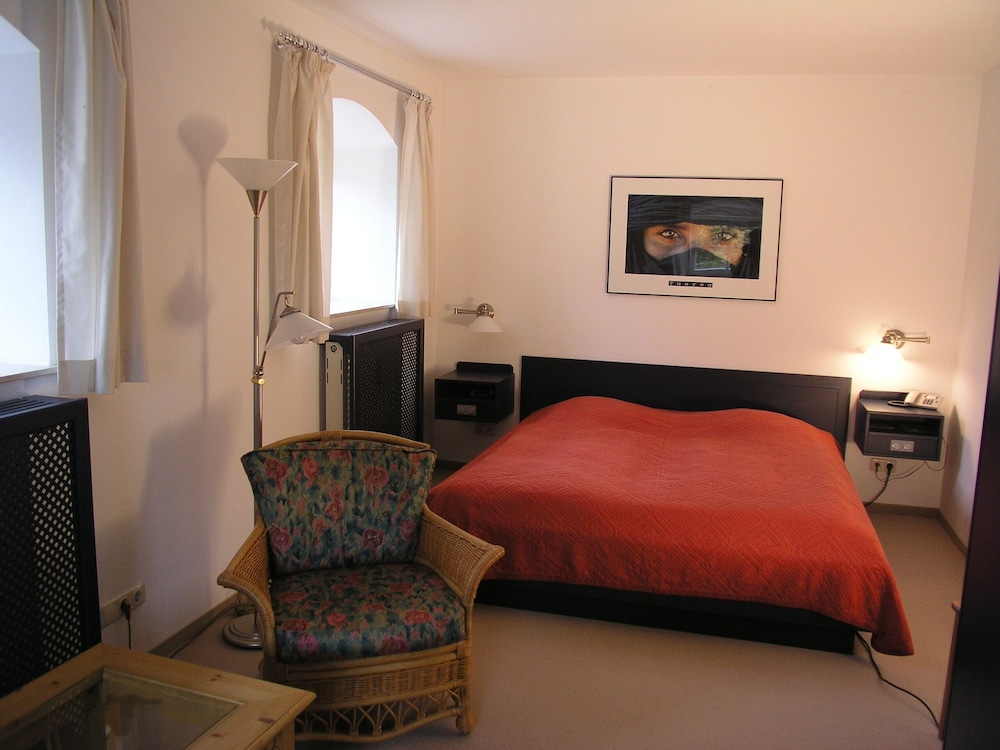 Double or Twin Room - Photo 1