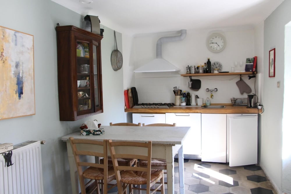 Villa photo 3